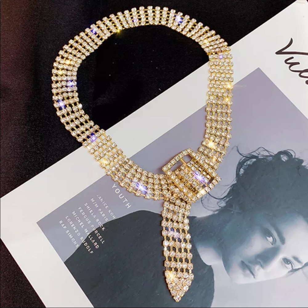 Beautiful Crystal Choker/bracelet - Picture 2 of 9